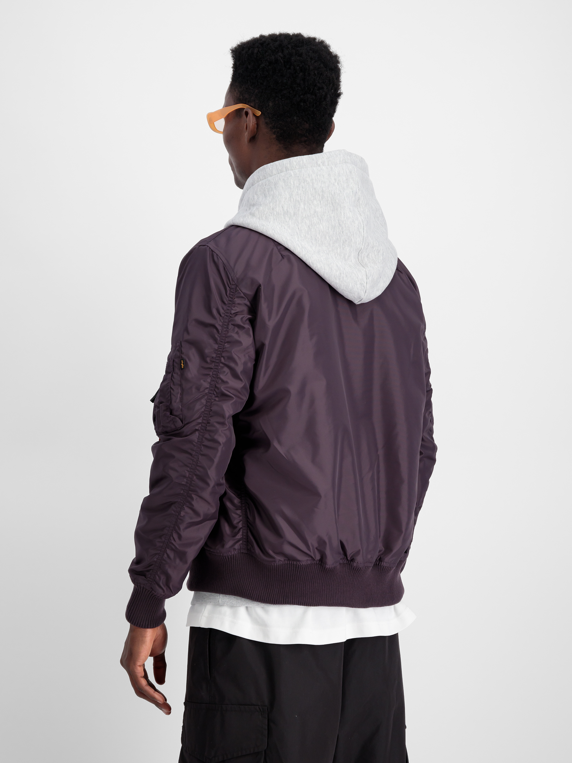 MA-1 TT Two Tone Bomber Jacket Plum 191103_719_2_model_00004_97142