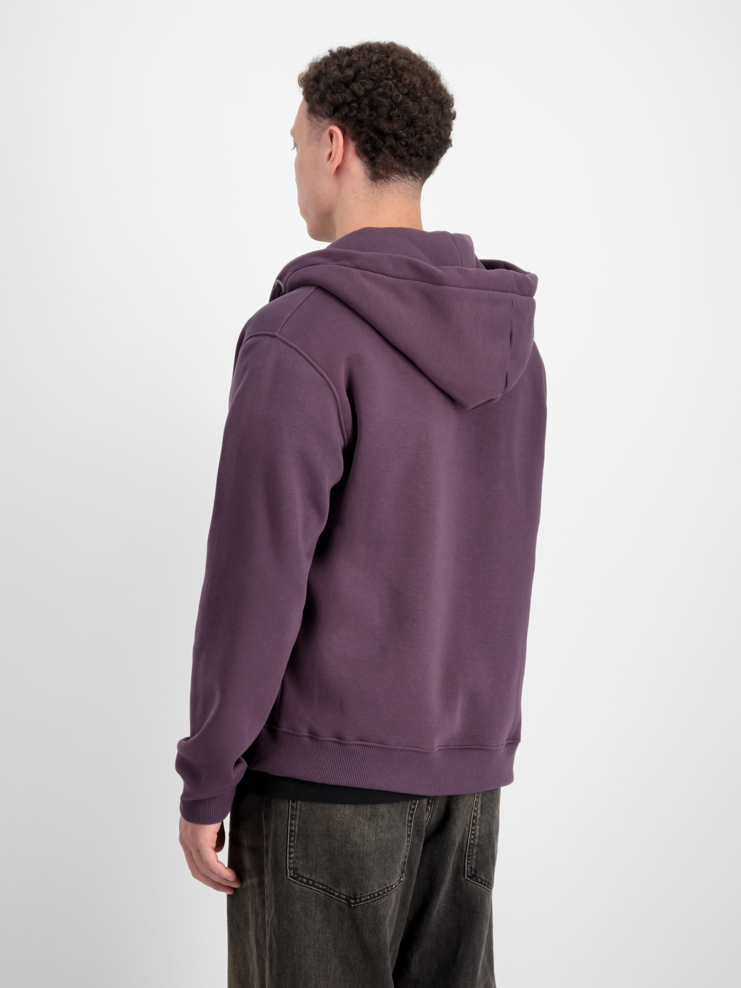 Basic Small Logo Zip Hoodie Plum 118342_719_2_model_00004_97235