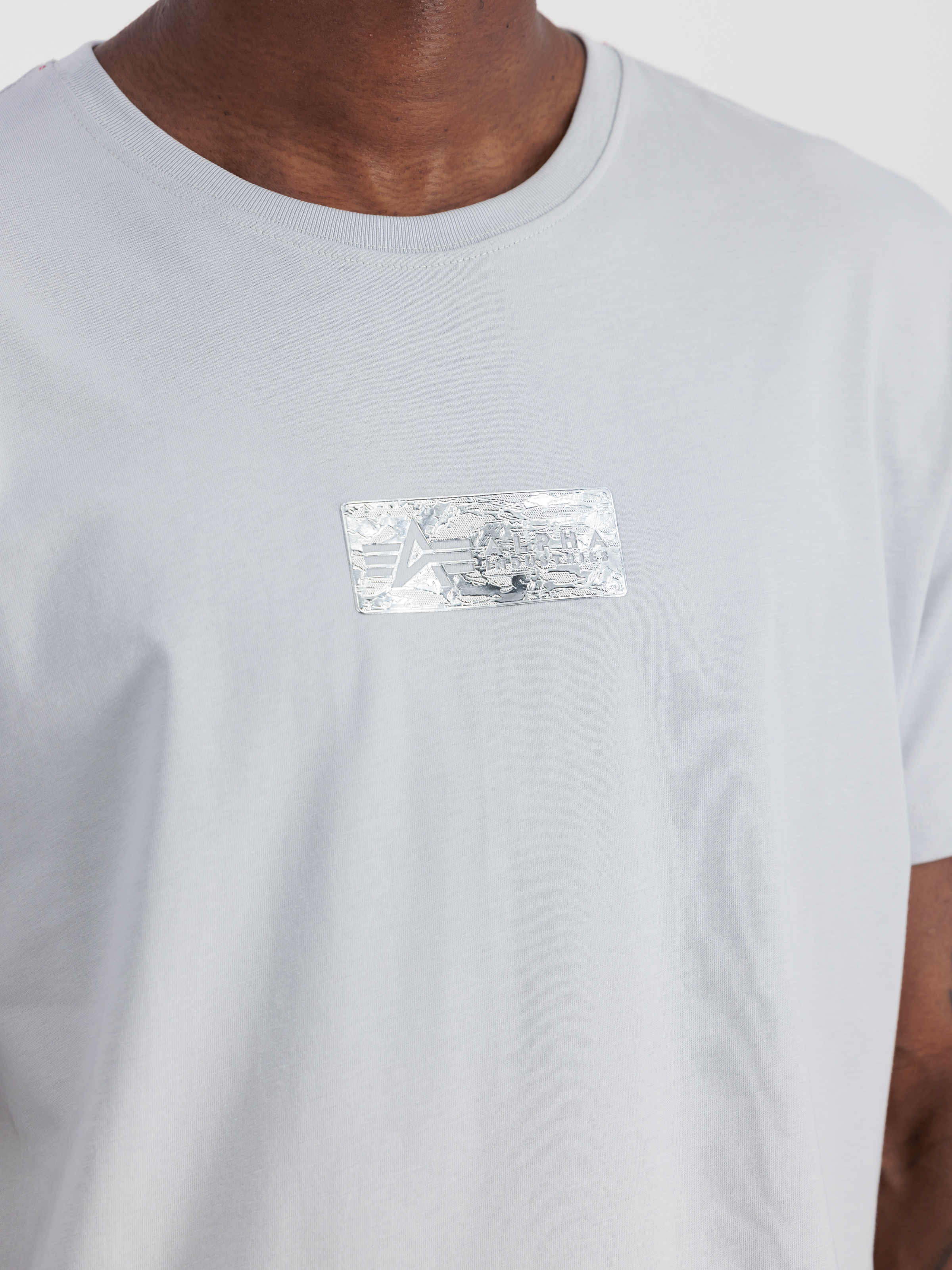 Metal Plate T-Shirt pastel grey 148514_666_3_detail_00001_98256