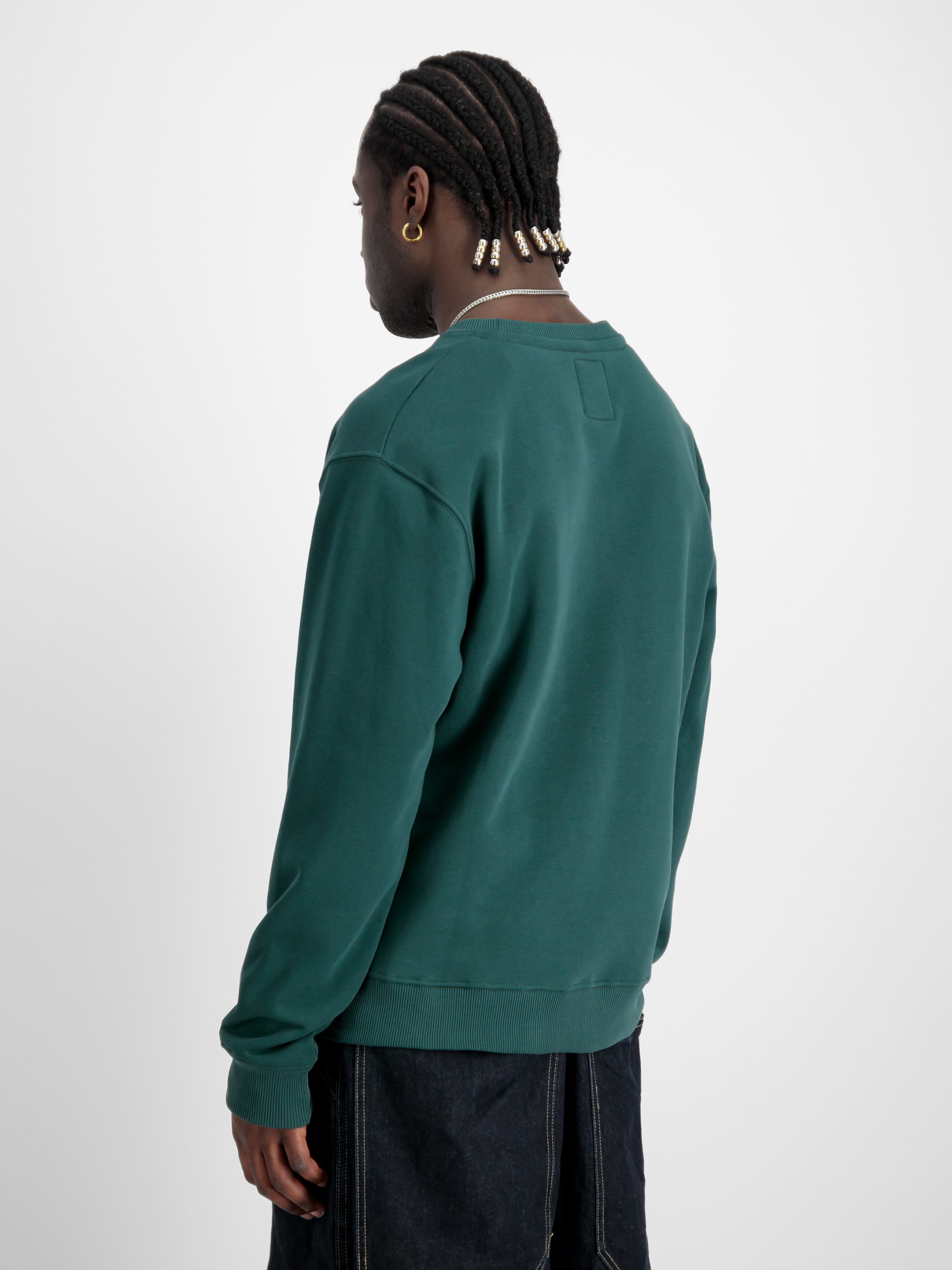 Basic Small Logo Sweatshirt Force Green 188307_720_2_model_00004_97388