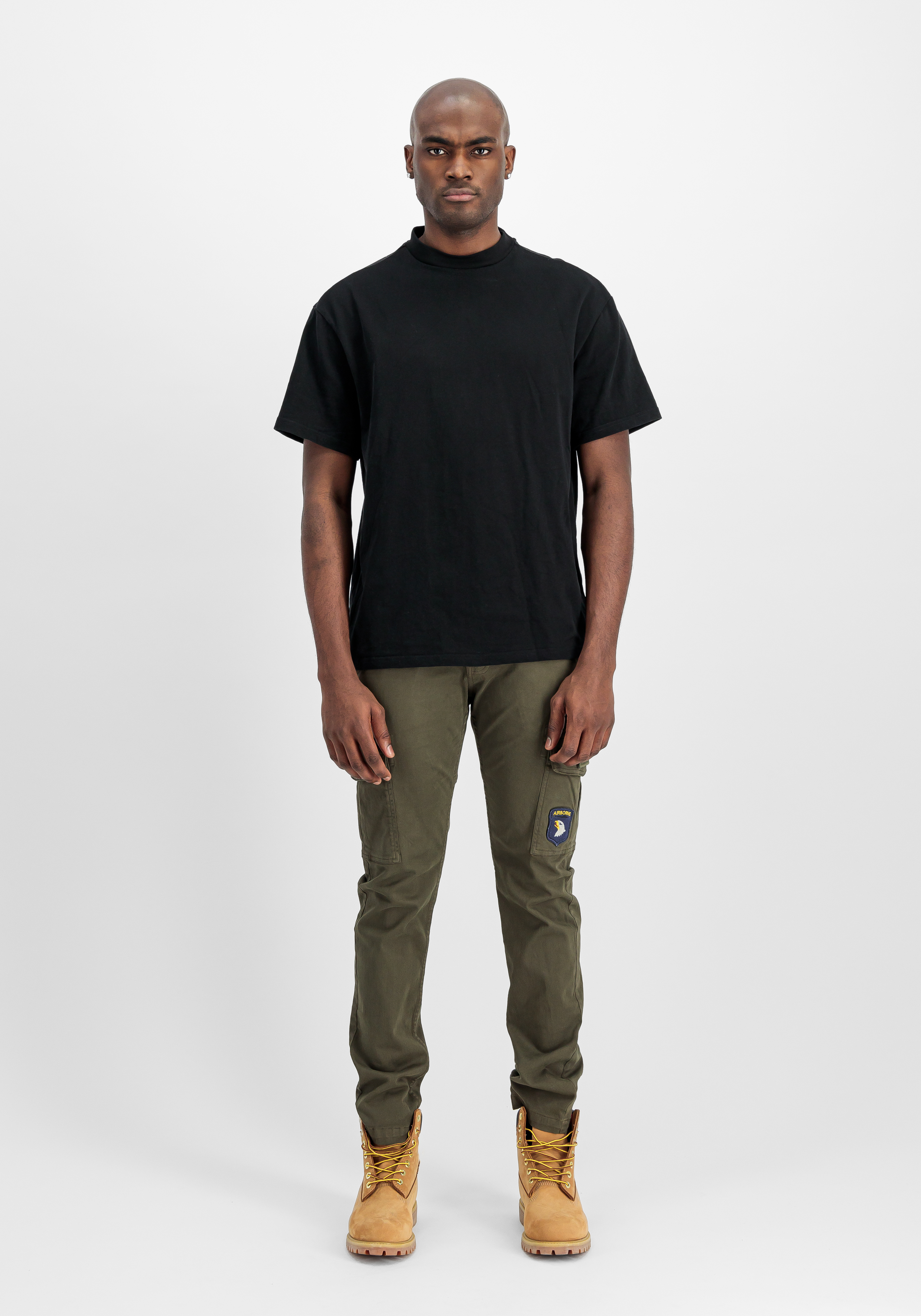 Petrol Patch Pant black olive 178207-413-2-model-00001-18890