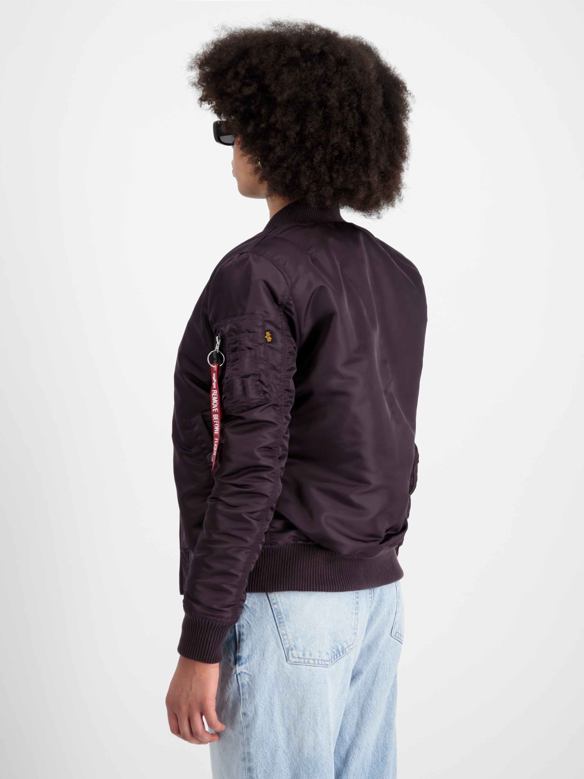 MA-1 VF 59 Vintage Fit Bomber Jacket Women Plum 133009_719_2_model_00004_97660