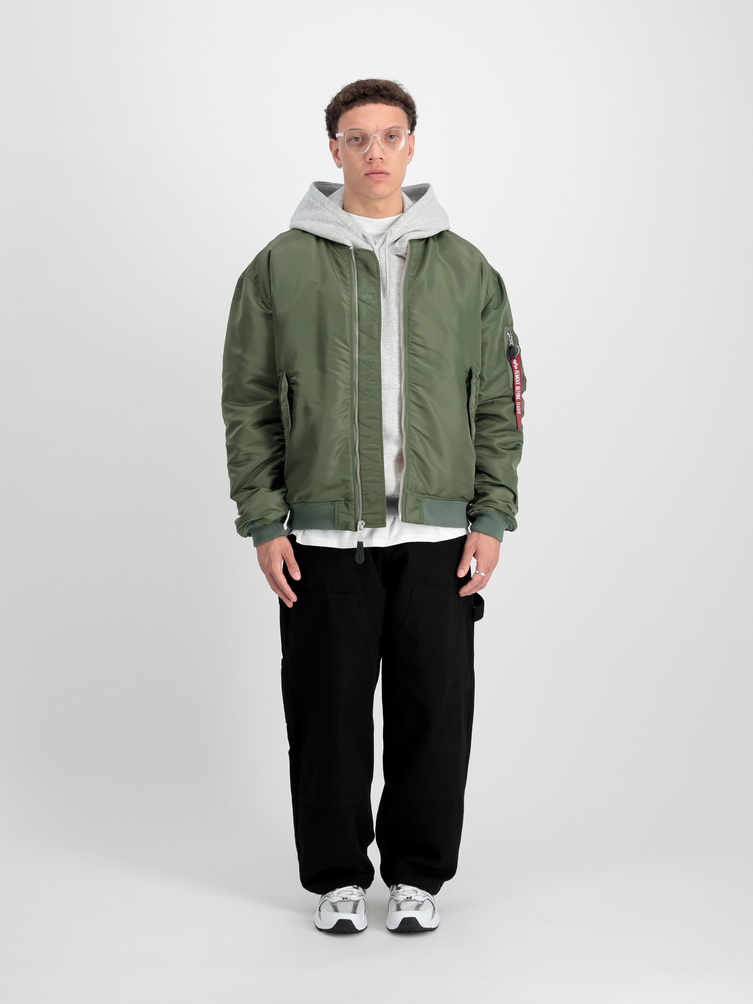 MA-1 Core Summer Bomber Jacket sage-green 136136_01_2_model_00001_97739