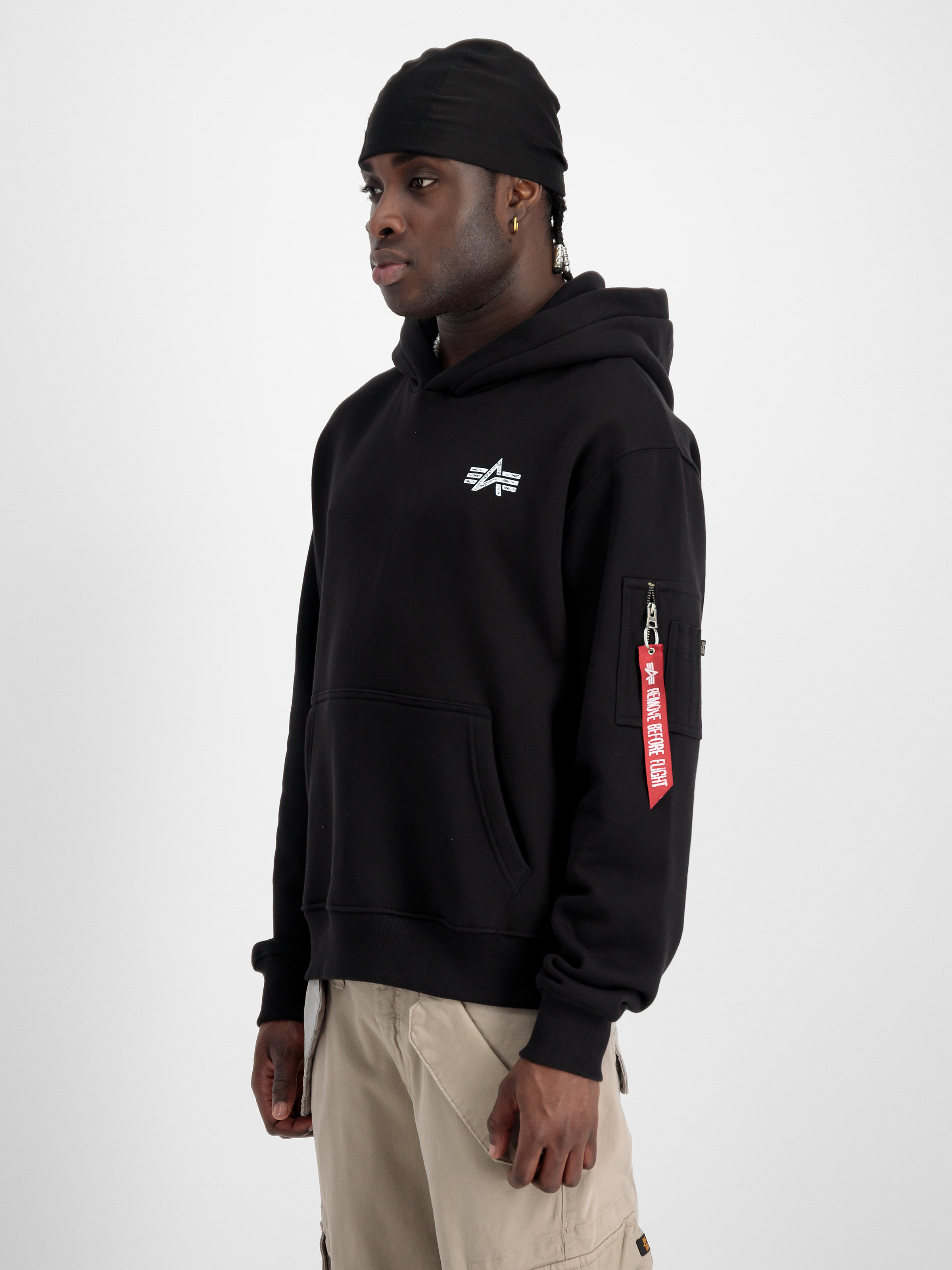 Signature Back Print Hoodie black 148341_03_2_model_00003_98447