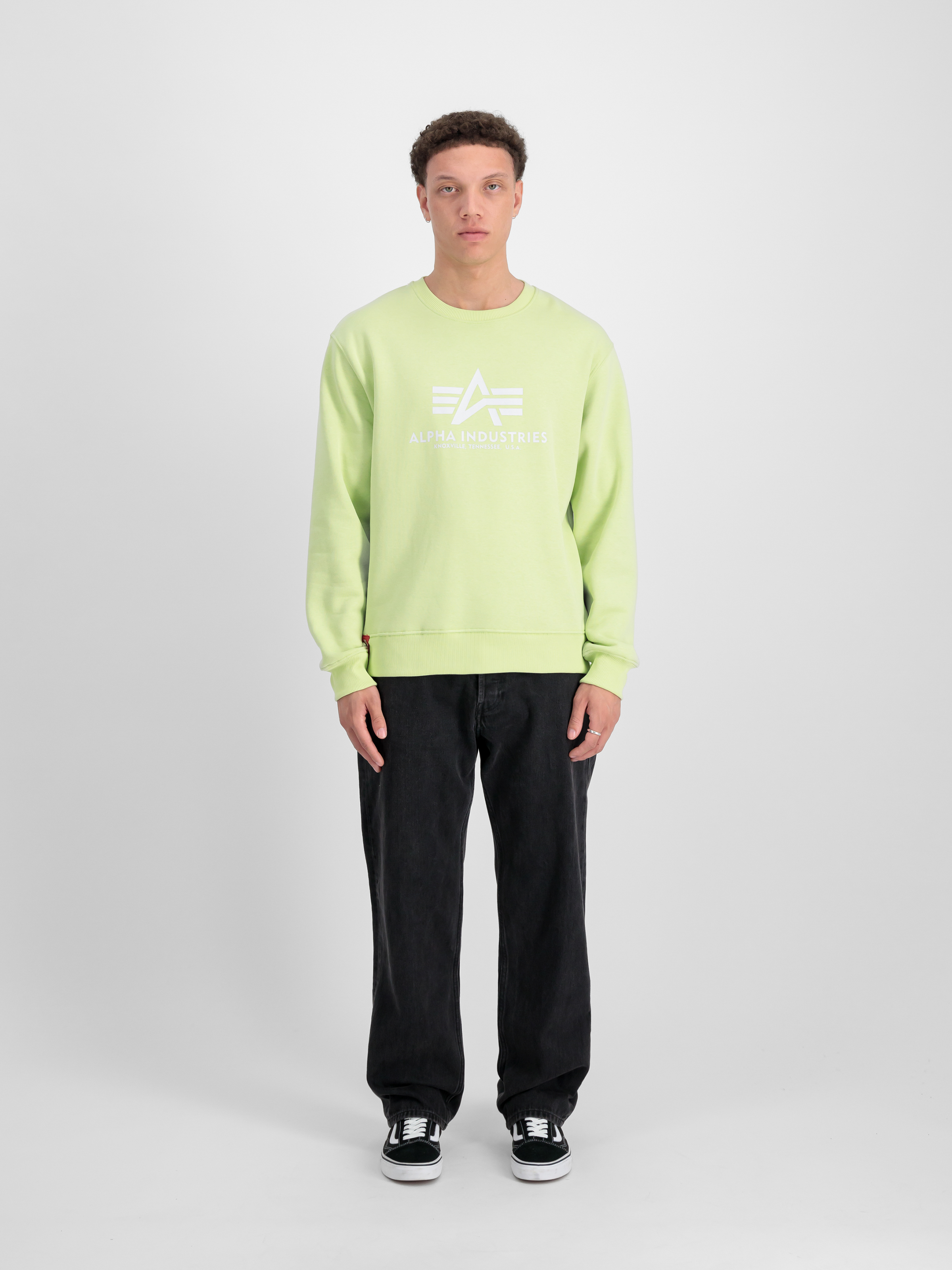 Basic Sweatshirt Arctic Lime 178302_722_2_model_00001_97562