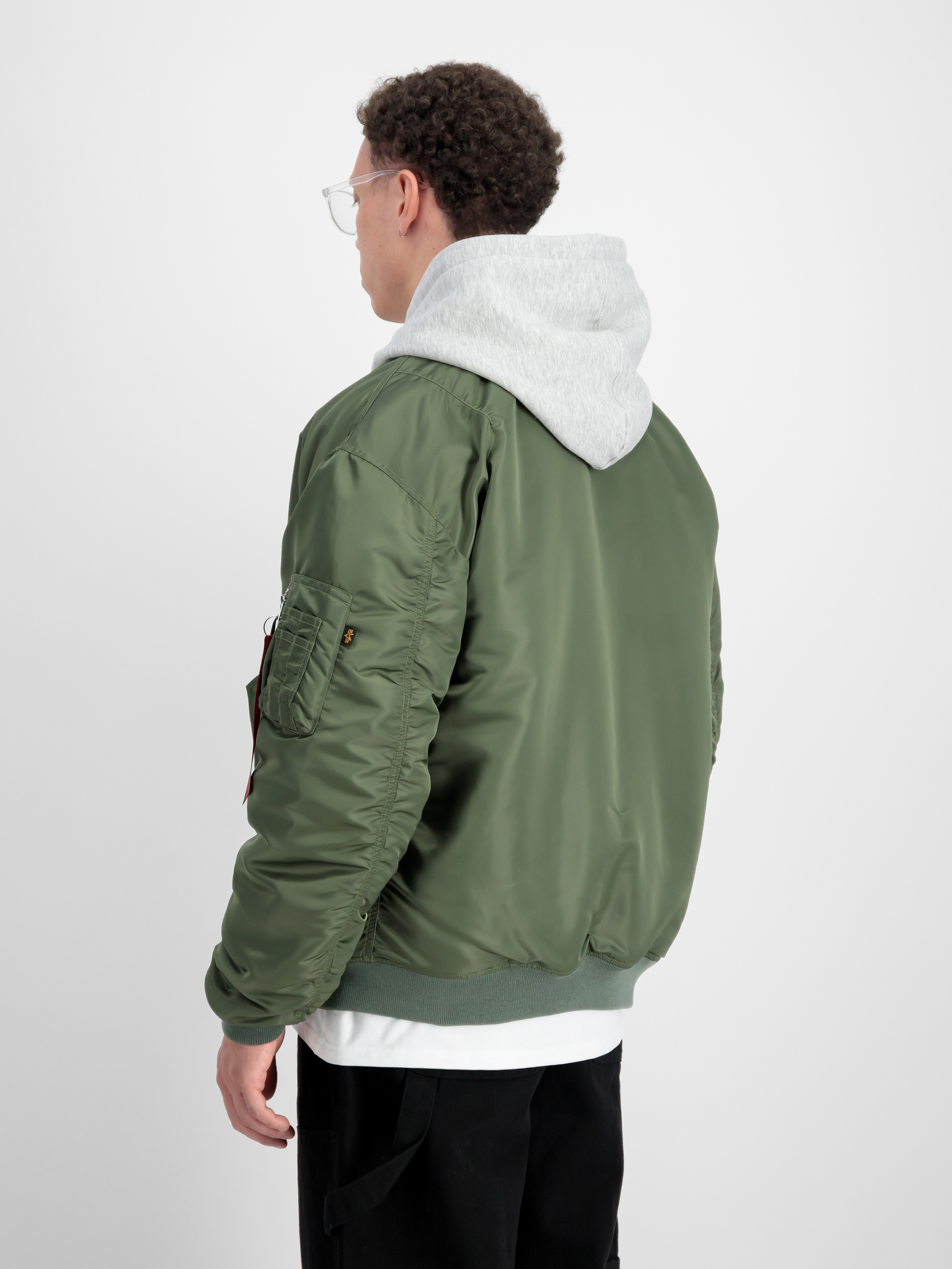 MA-1 Core Summer Bomber Jacket sage-green 136136_01_2_model_00004_97742