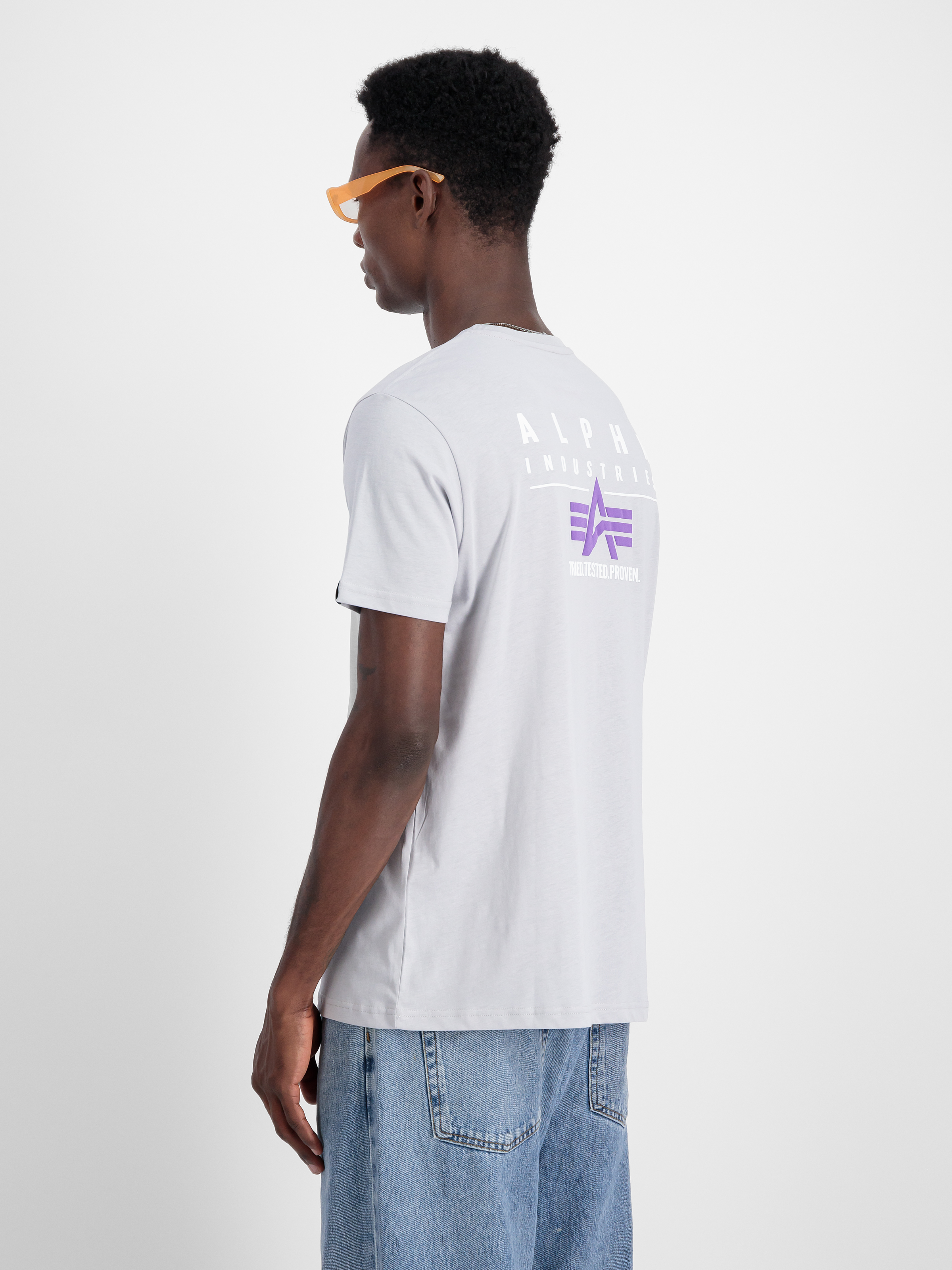 Puff Print Logo Back Print T-Shirt pastel grey 148521_666_2_model_00004_98107