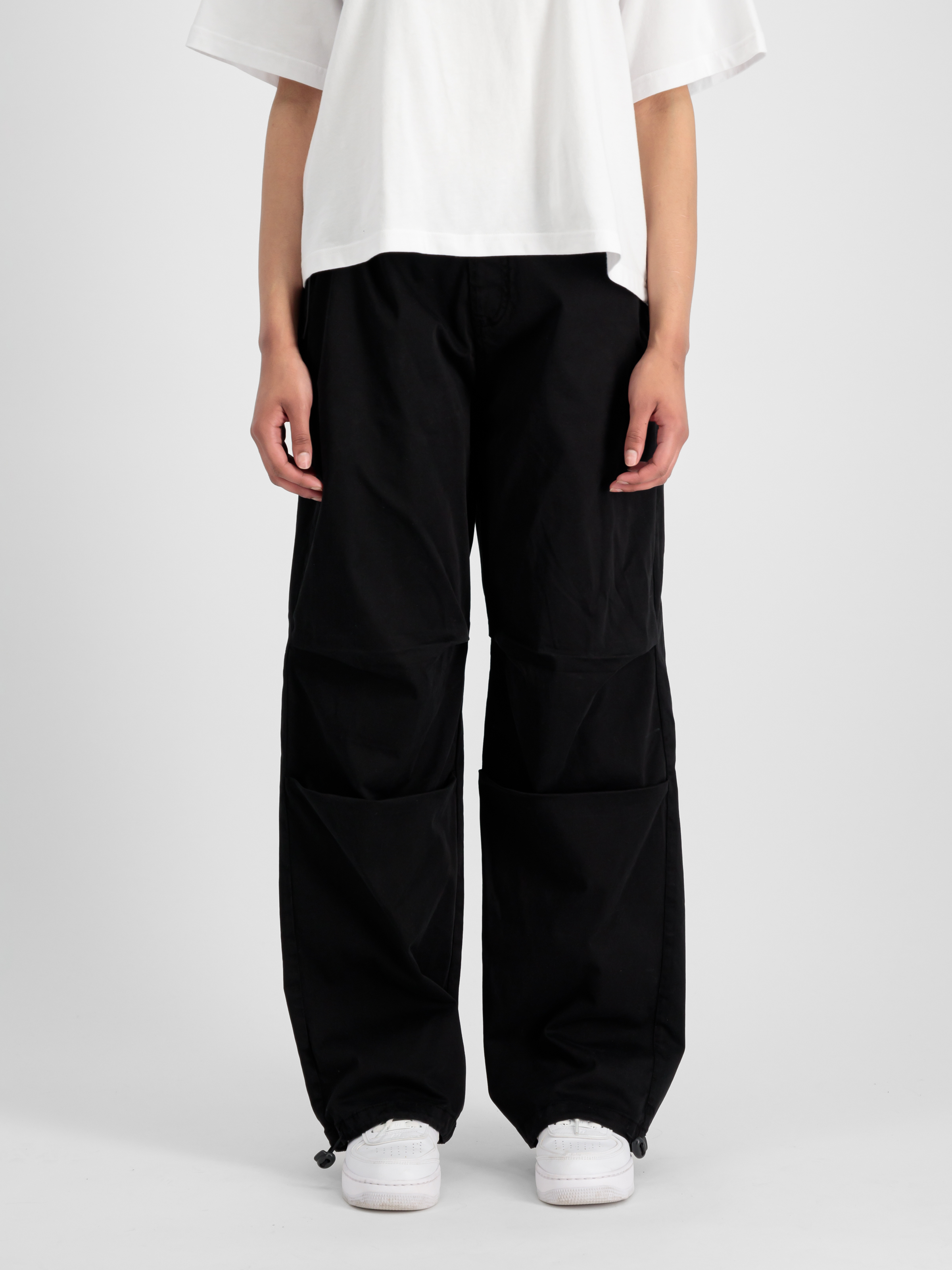 Cargo Jogger Pant Wmn black 148024_03_2_model_00003_99314.jpg