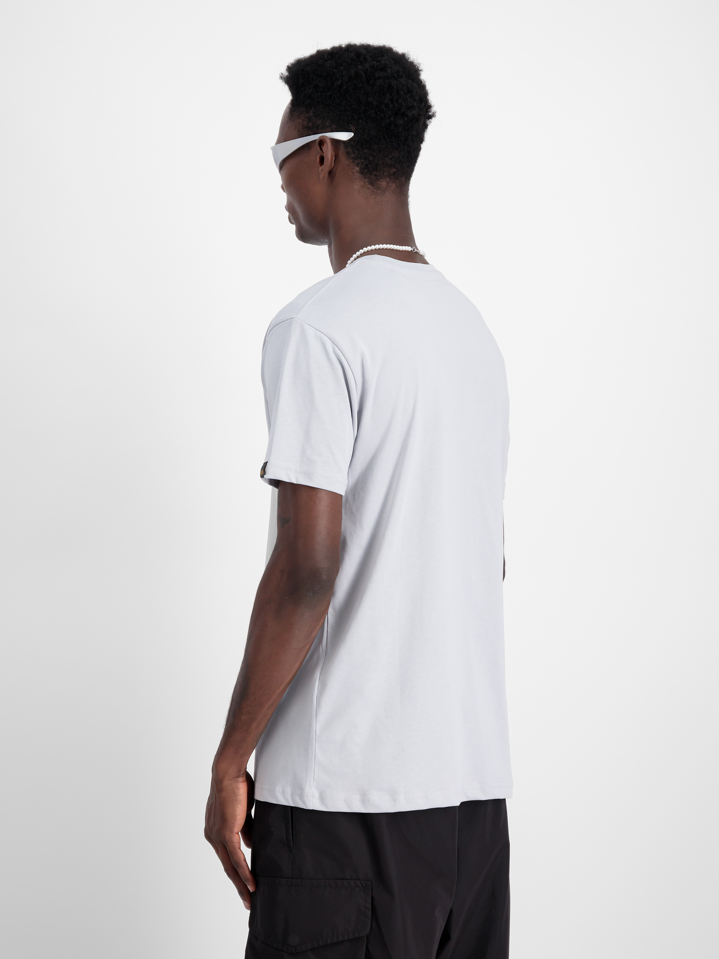 Satin Logo T-Shirt pastel grey 148513_666_2_model_00004_98269