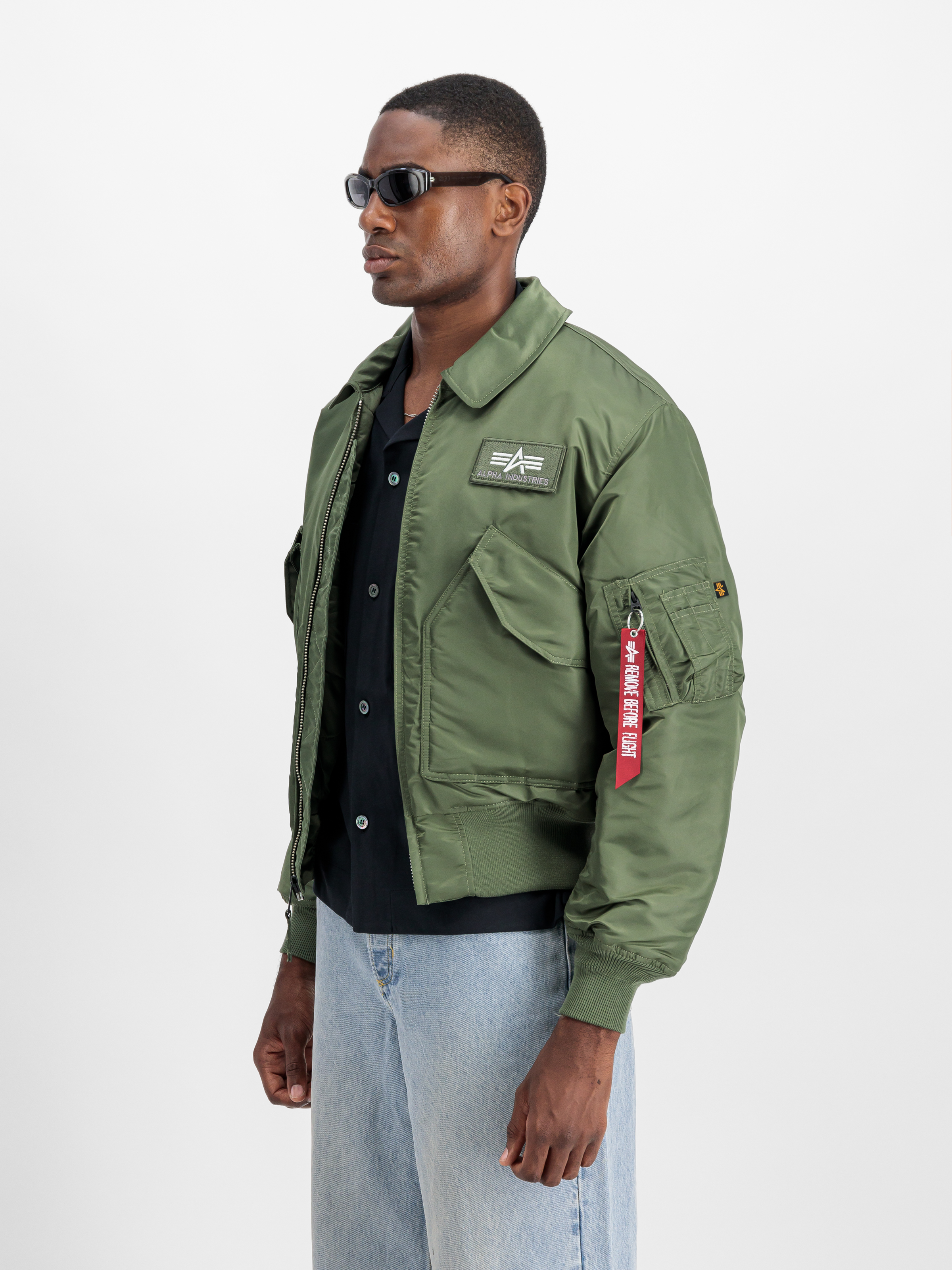 CWU-45 Heritage Bomber Jacket sage-green 100102_01_2_model_00003_102180