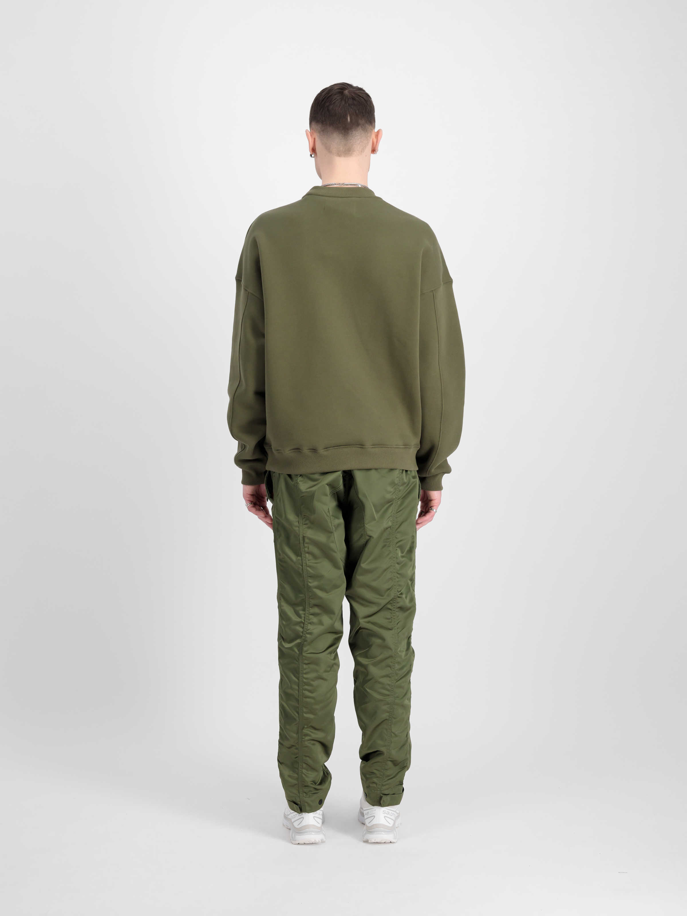 UV Sweatshirt sage-green 146302UV_01_2_model_00002_99140