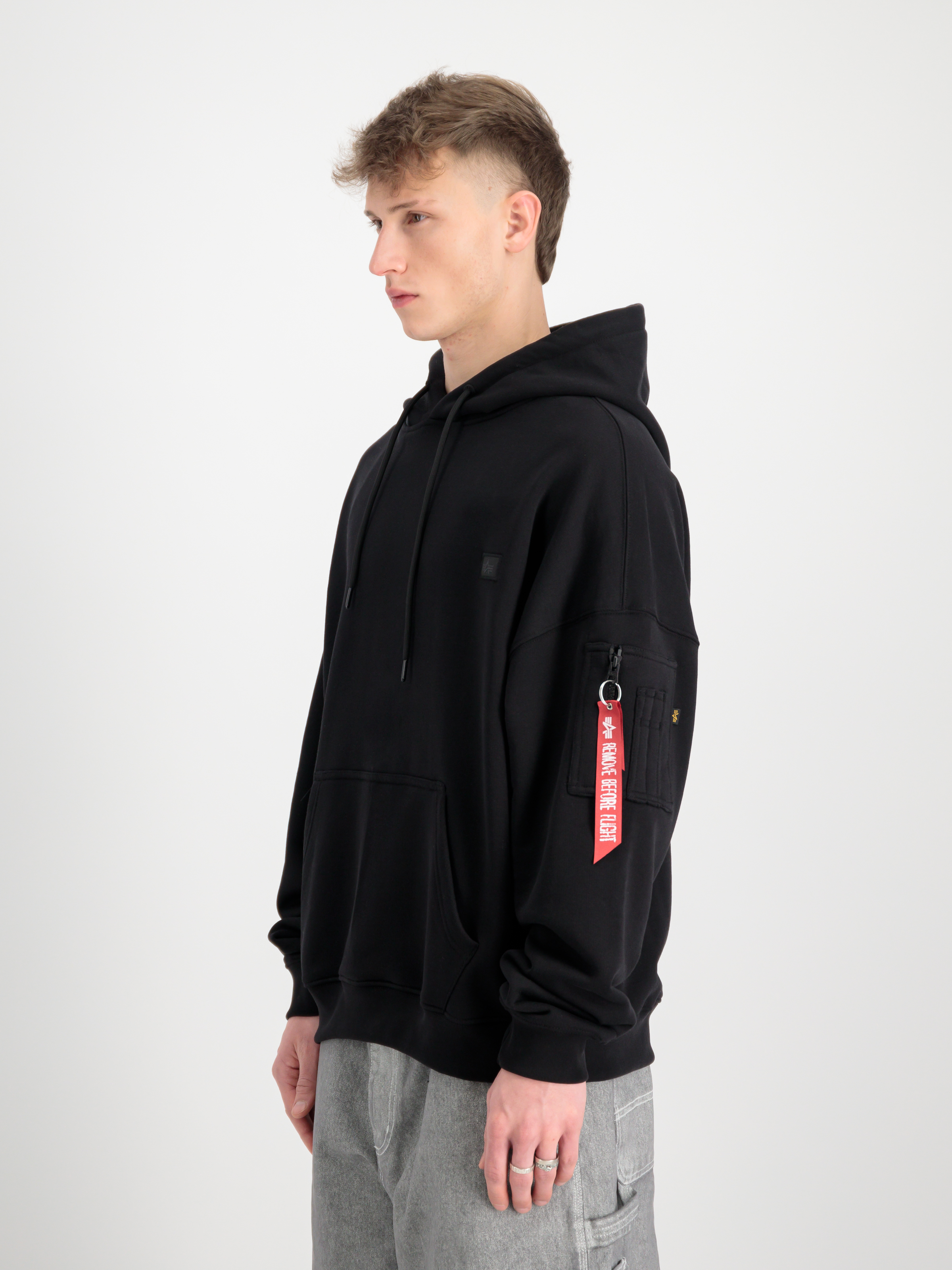 Alpha Essentials Rubber Logo Hoodie black 146335_03_2_model_00003_99329