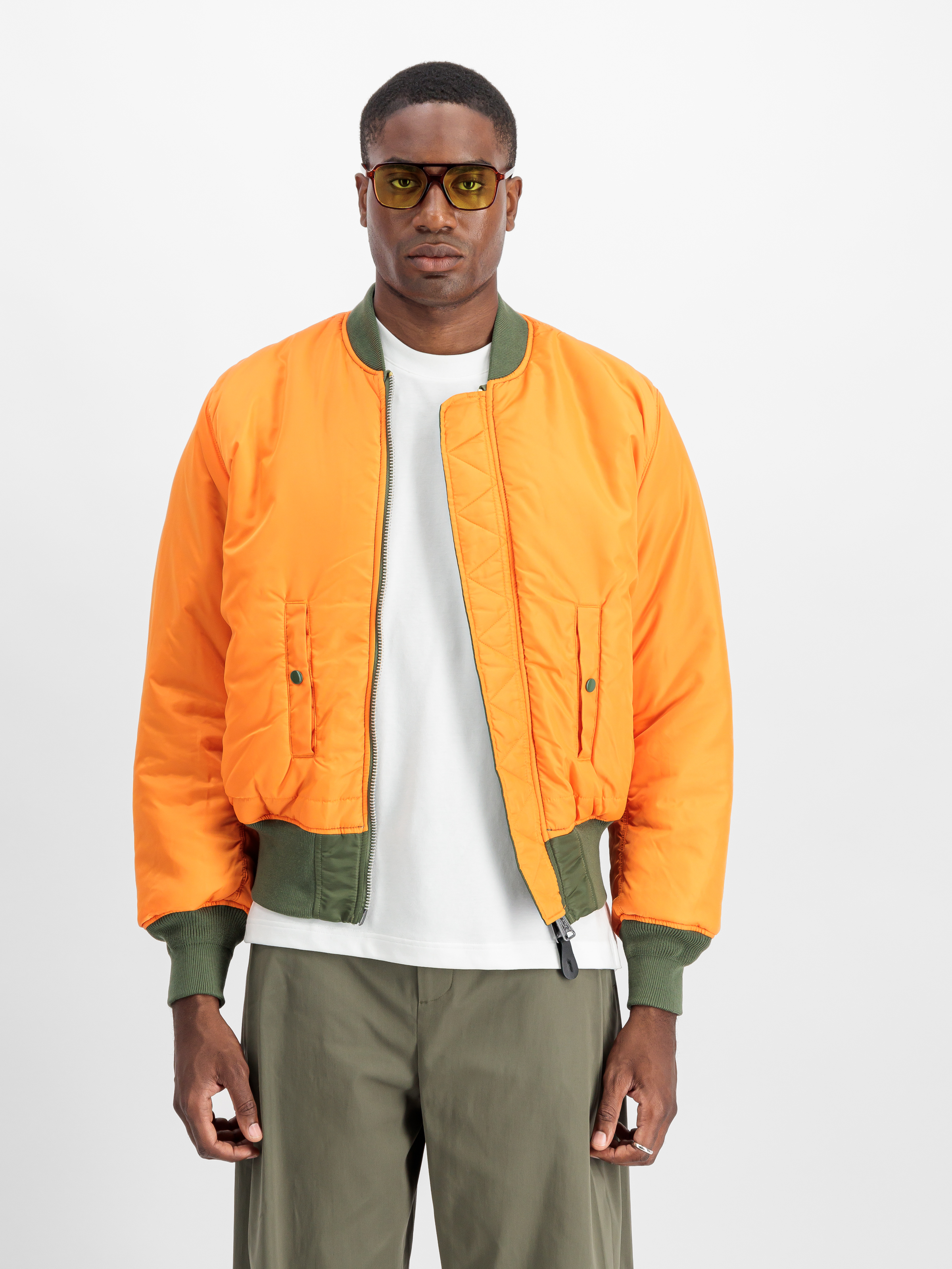MA-1 Heritage Bomber Jacket sage-green 100101_01_3_detail_00001_100853