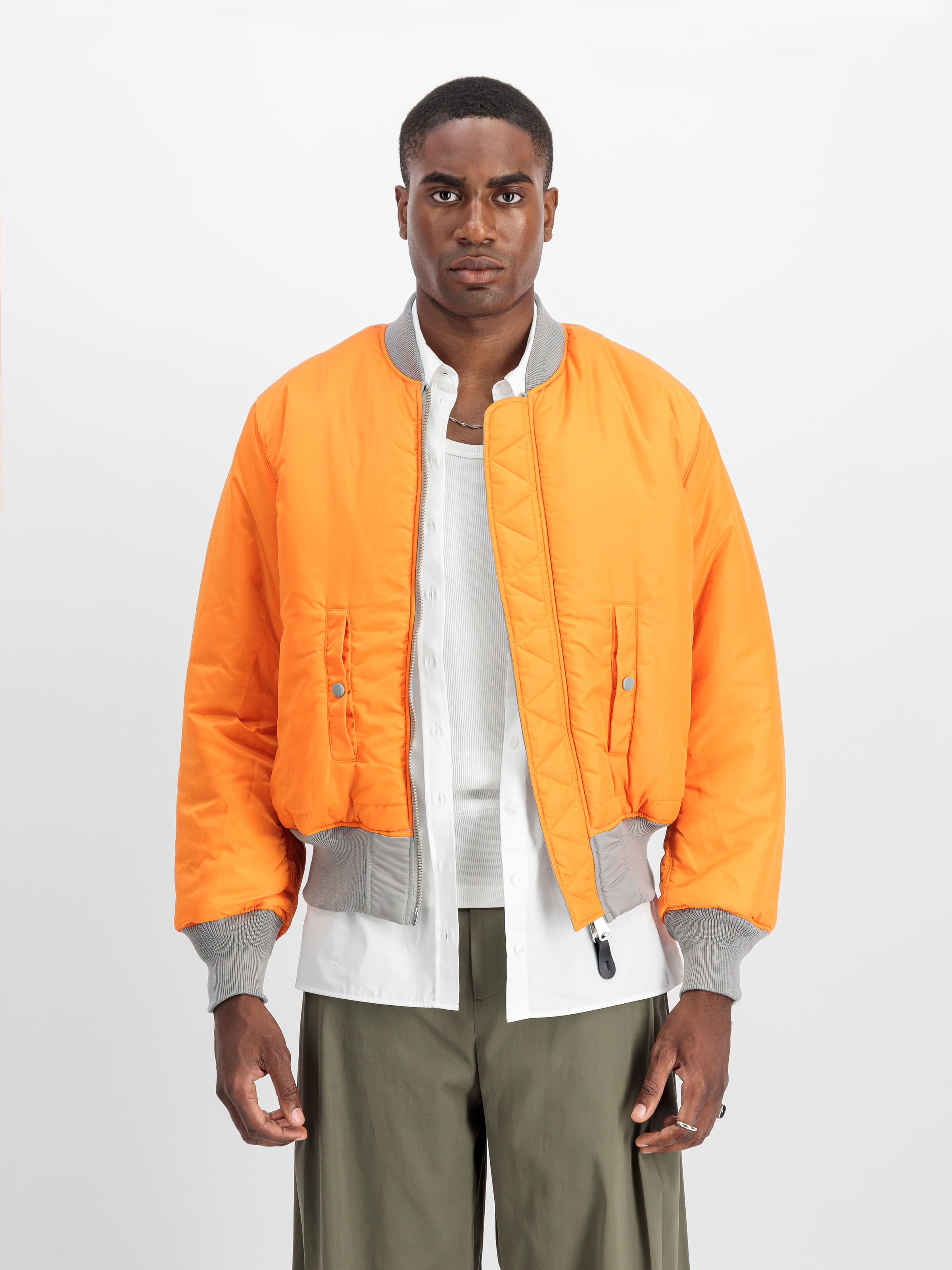MA-1 Heritage Bomber Jacket silver 100101_31_3_detail_00001_101916