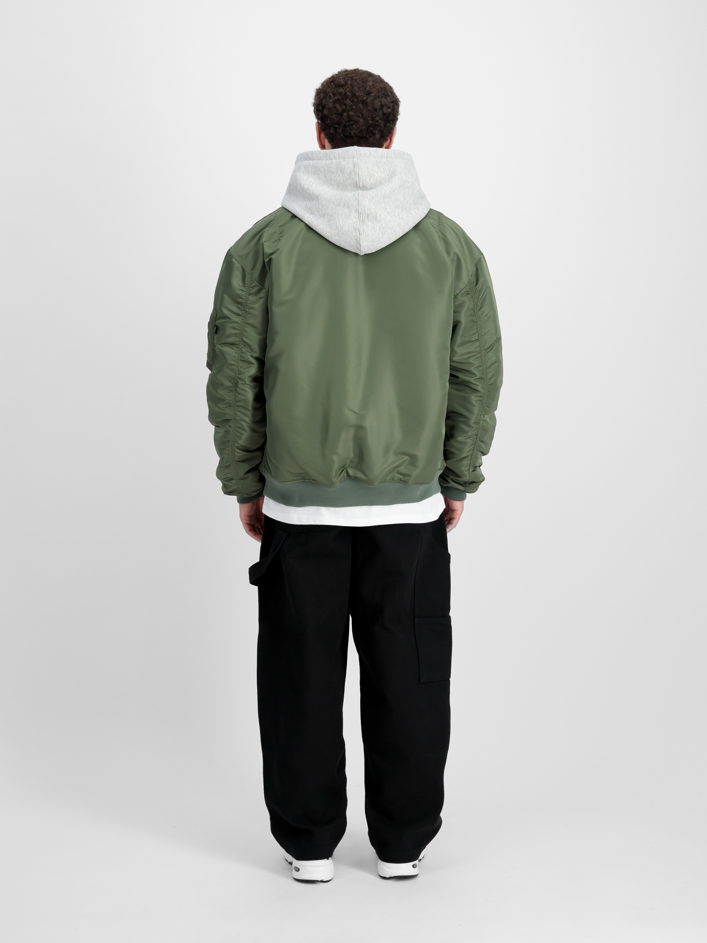 MA-1 Core Summer Bomber Jacket sage-green 136136_01_2_model_00002_97740