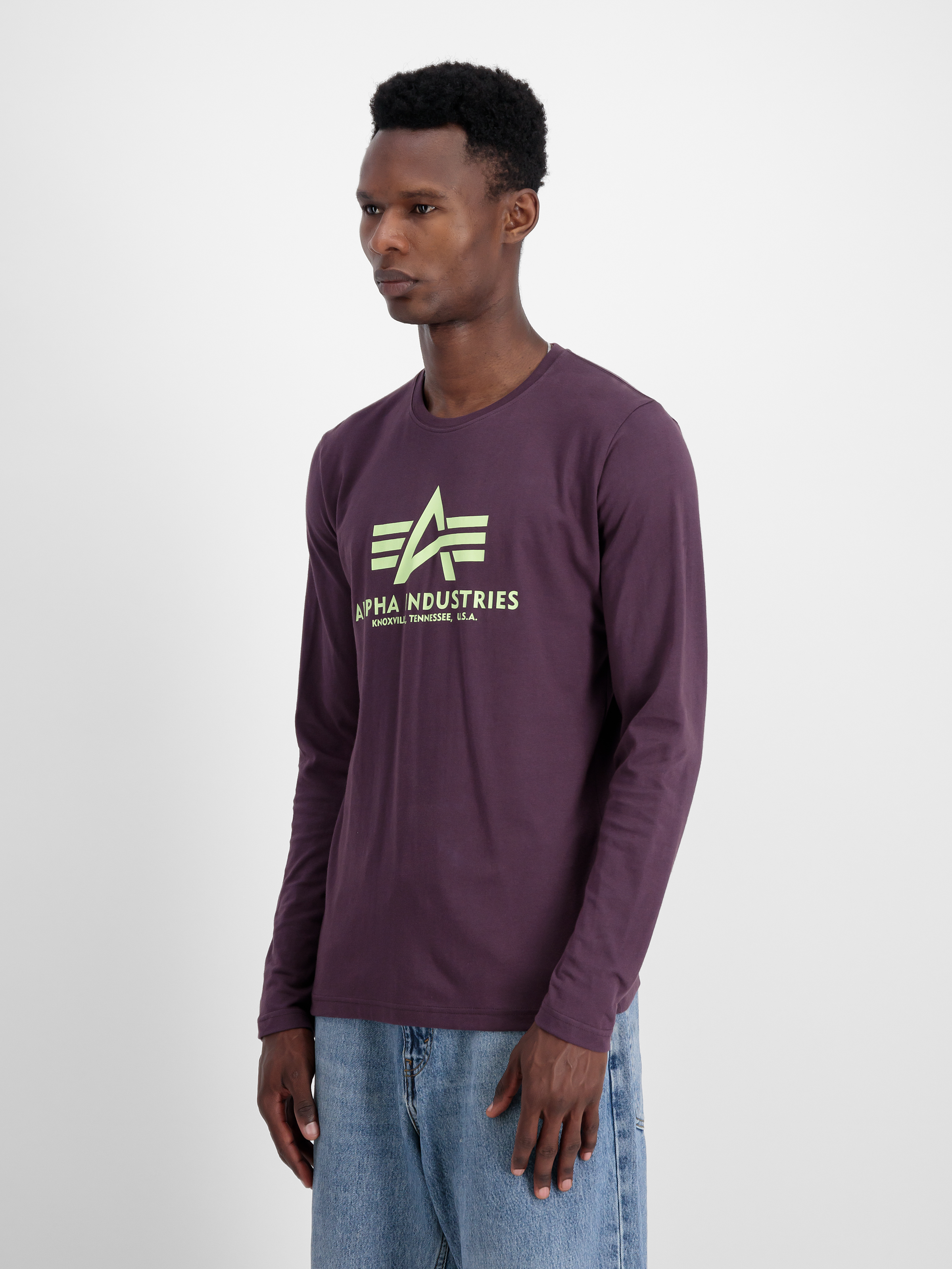 Basic Longsleeve Plum 100510_719_2_model_00003_97070