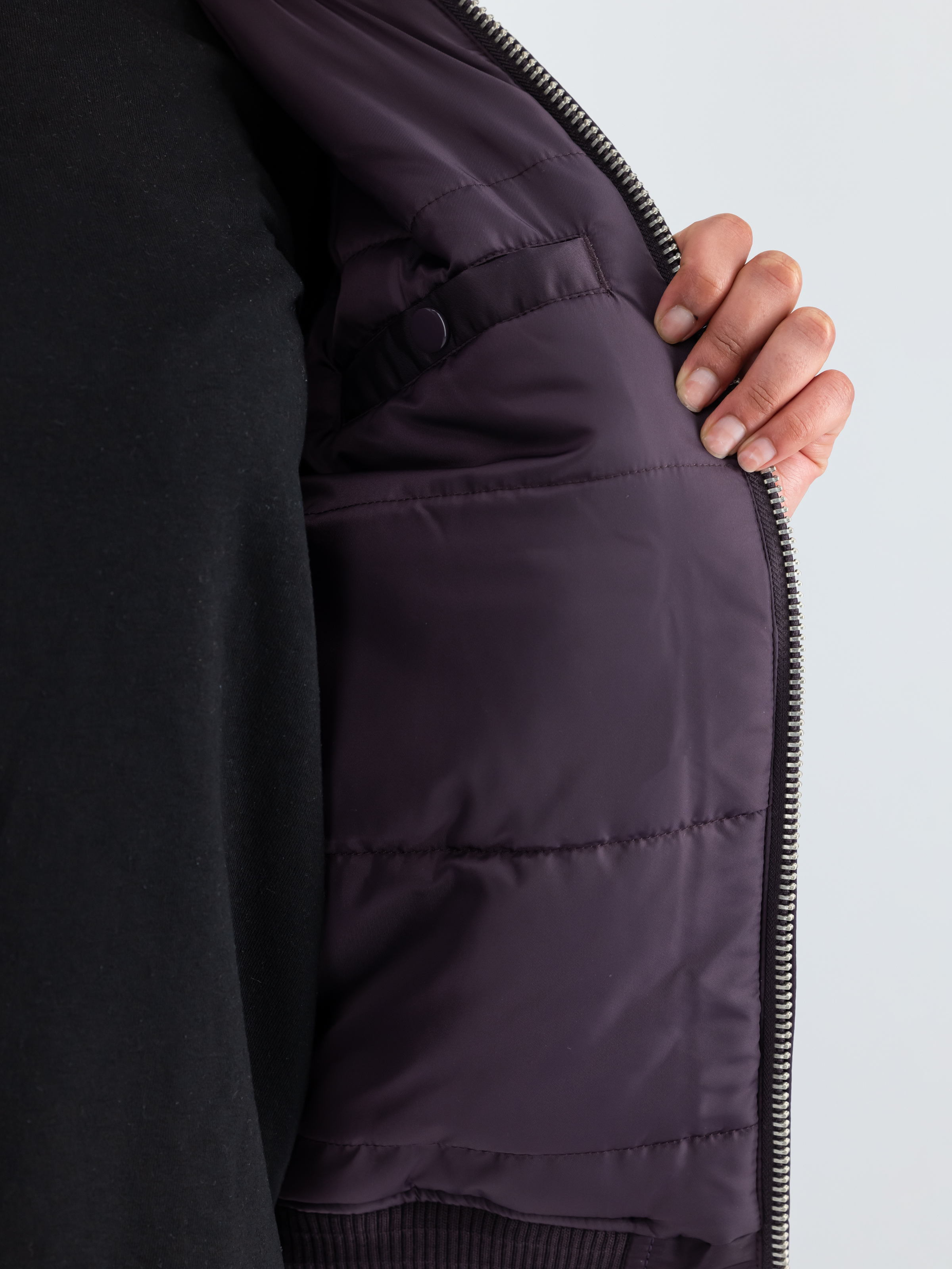 MA-1 VF 59 Vintage Fit Bomber Jacket Women Plum 133009_719_3_detail_00001_97661