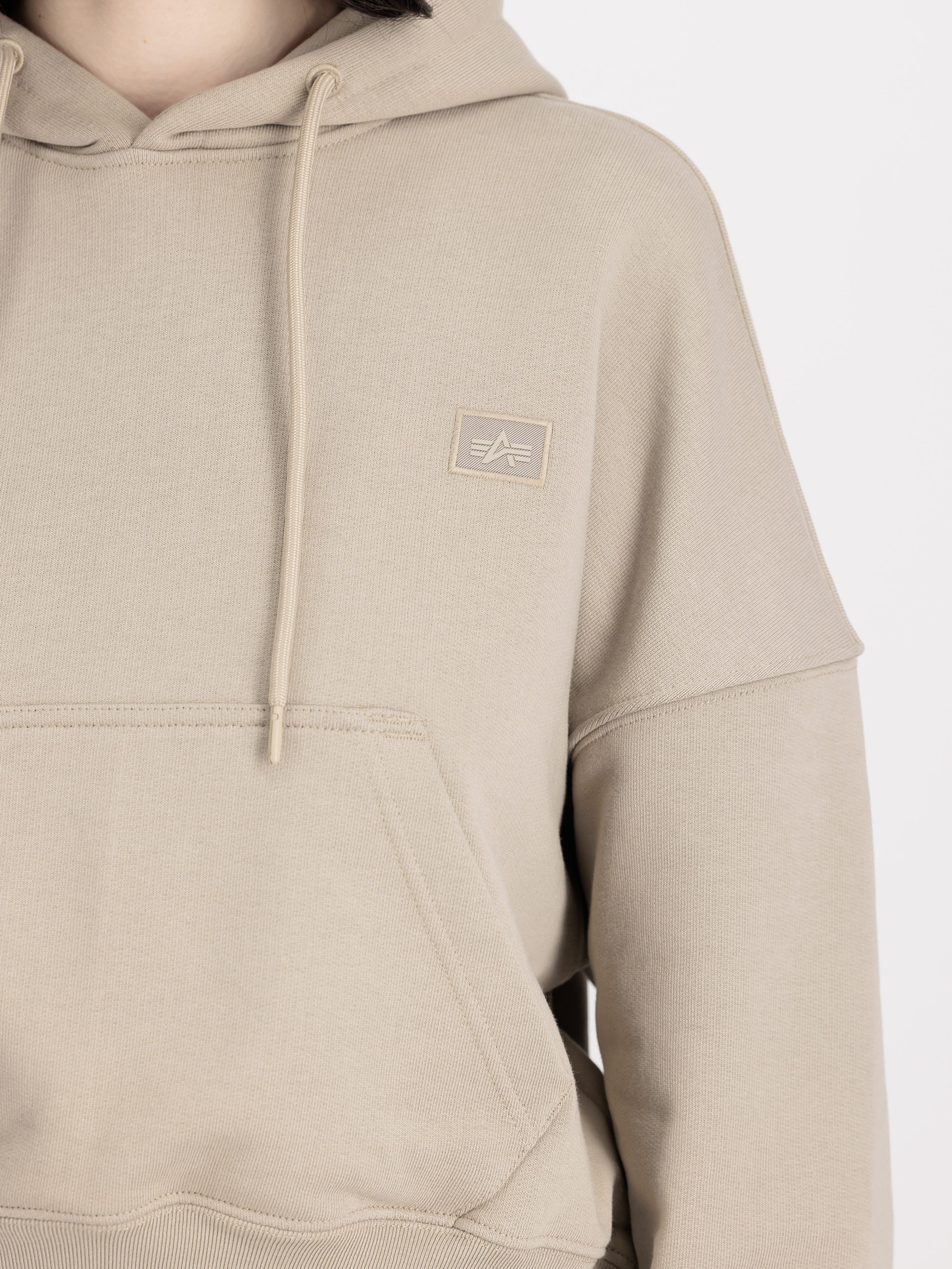 Alpha Essentials Rubber Logo Hoodie Women vintage sand 146041_679_3_detail_00001_98277
